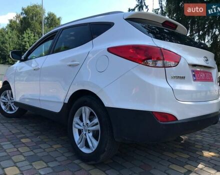Білий Хендай іх35, об'ємом двигуна 1.7 л та пробігом 187 тис. км за 11850 $, фото 56 на Automoto.ua