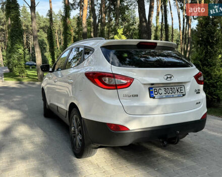 Білий Хендай іх35, об'ємом двигуна 2 л та пробігом 238 тис. км за 14900 $, фото 4 на Automoto.ua
