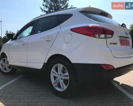 Білий Хендай іх35, об'ємом двигуна 1.7 л та пробігом 187 тис. км за 11850 $, фото 71 на Automoto.ua