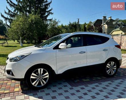 Білий Хендай іх35, об'ємом двигуна 2 л та пробігом 144 тис. км за 16000 $, фото 13 на Automoto.ua