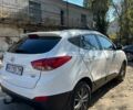 Білий Хендай іх35, об'ємом двигуна 2 л та пробігом 160 тис. км за 12500 $, фото 3 на Automoto.ua