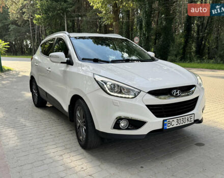 Білий Хендай іх35, об'ємом двигуна 2 л та пробігом 238 тис. км за 14900 $, фото 1 на Automoto.ua