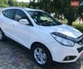 Белый Хендай их35, объемом двигателя 1.7 л и пробегом 187 тыс. км за 11985 $, фото 4 на Automoto.ua