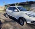Белый Хендай их35, объемом двигателя 2 л и пробегом 125 тыс. км за 12699 $, фото 1 на Automoto.ua