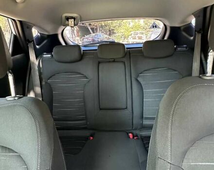 Білий Хендай іх35, об'ємом двигуна 2 л та пробігом 160 тис. км за 12500 $, фото 9 на Automoto.ua