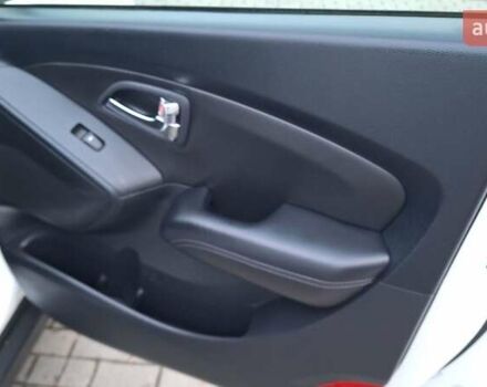 Білий Хендай іх35, об'ємом двигуна 2 л та пробігом 208 тис. км за 13999 $, фото 17 на Automoto.ua