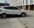 Белый Хендай их35, объемом двигателя 2 л и пробегом 161 тыс. км за 13300 $, фото 1 на Automoto.ua
