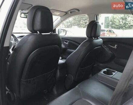 Білий Хендай іх35, об'ємом двигуна 1.7 л та пробігом 187 тис. км за 11850 $, фото 34 на Automoto.ua