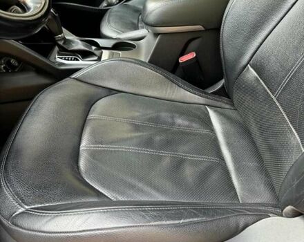 Белый Хендай их35, объемом двигателя 2 л и пробегом 108 тыс. км за 14299 $, фото 9 на Automoto.ua