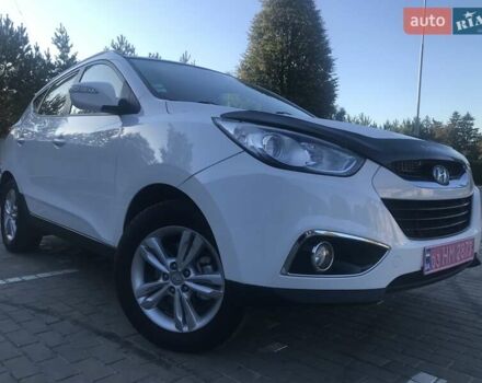 Білий Хендай іх35, об'ємом двигуна 1.7 л та пробігом 187 тис. км за 11985 $, фото 4 на Automoto.ua