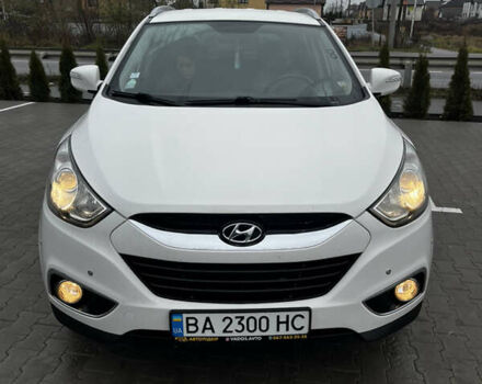 Білий Хендай іх35, об'ємом двигуна 1.69 л та пробігом 220 тис. км за 13300 $, фото 1 на Automoto.ua