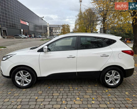 Білий Хендай іх35, об'ємом двигуна 2 л та пробігом 180 тис. км за 16300 $, фото 16 на Automoto.ua