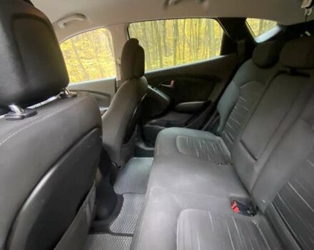 Хендай их35 2013 в Львове на Automoto.ua Белый Хендай их35, объемом двигателя 2 л и пробегом 297 тыс. км за 10800 $, фото 24 на Automoto.ua