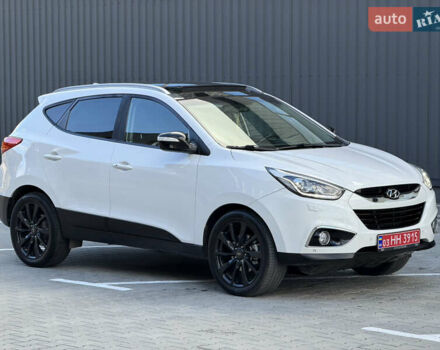 Белый Хендай их35, объемом двигателя 2 л и пробегом 182 тыс. км за 16699 $, фото 15 на Automoto.ua