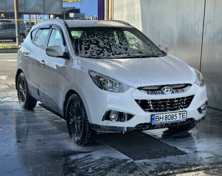 Білий Хендай іх35, об'ємом двигуна 2 л та пробігом 159 тис. км за 16500 $, фото 15 на Automoto.ua