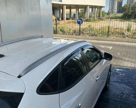 Білий Хендай іх35, об'ємом двигуна 2 л та пробігом 159 тис. км за 16500 $, фото 29 на Automoto.ua