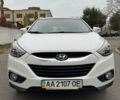 Білий Хендай іх35, об'ємом двигуна 2 л та пробігом 108 тис. км за 15888 $, фото 2 на Automoto.ua