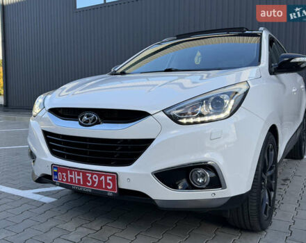 Белый Хендай их35, объемом двигателя 2 л и пробегом 182 тыс. км за 16699 $, фото 62 на Automoto.ua