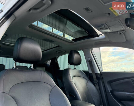 Белый Хендай их35, объемом двигателя 2 л и пробегом 182 тыс. км за 16699 $, фото 47 на Automoto.ua