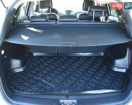 Белый Хендай их35, объемом двигателя 2 л и пробегом 128 тыс. км за 15500 $, фото 25 на Automoto.ua