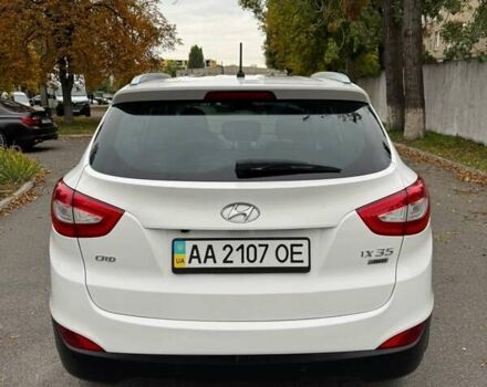 Білий Хендай іх35, об'ємом двигуна 2 л та пробігом 108 тис. км за 15888 $, фото 8 на Automoto.ua