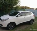 Белый Хендай их35, объемом двигателя 2 л и пробегом 94 тыс. км за 15300 $, фото 1 на Automoto.ua