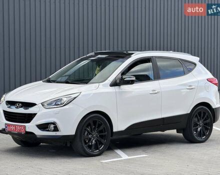 Белый Хендай их35, объемом двигателя 2 л и пробегом 182 тыс. км за 16699 $, фото 7 на Automoto.ua