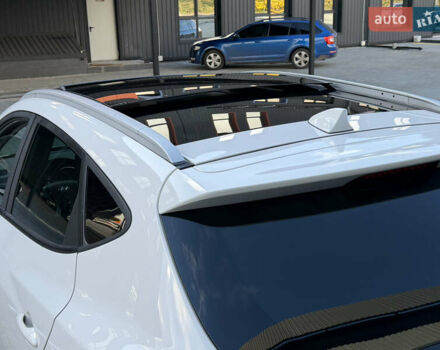 Белый Хендай их35, объемом двигателя 2 л и пробегом 182 тыс. км за 16699 $, фото 67 на Automoto.ua