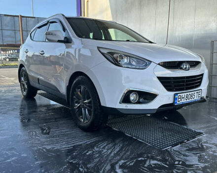 Білий Хендай іх35, об'ємом двигуна 2 л та пробігом 159 тис. км за 16500 $, фото 6 на Automoto.ua