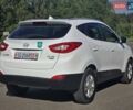 Белый Хендай их35, объемом двигателя 2 л и пробегом 200 тыс. км за 14999 $, фото 2 на Automoto.ua