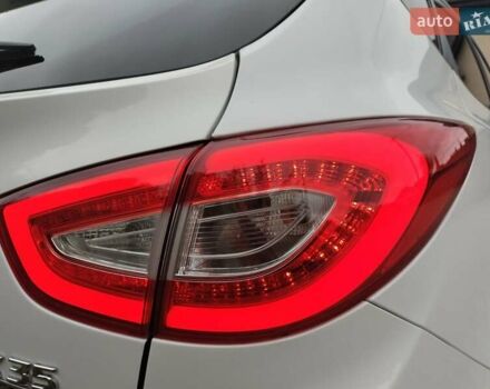 Белый Хендай их35, объемом двигателя 2 л и пробегом 234 тыс. км за 14950 $, фото 39 на Automoto.ua