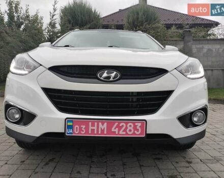 Белый Хендай их35, объемом двигателя 2 л и пробегом 234 тыс. км за 14950 $, фото 24 на Automoto.ua