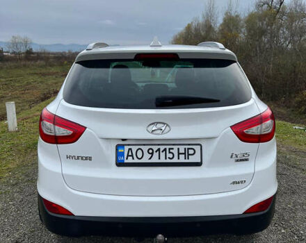 Білий Хендай іх35, об'ємом двигуна 2 л та пробігом 236 тис. км за 16000 $, фото 4 на Automoto.ua