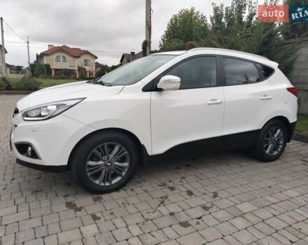 Белый Хендай их35, объемом двигателя 2 л и пробегом 234 тыс. км за 14950 $, фото 11 на Automoto.ua