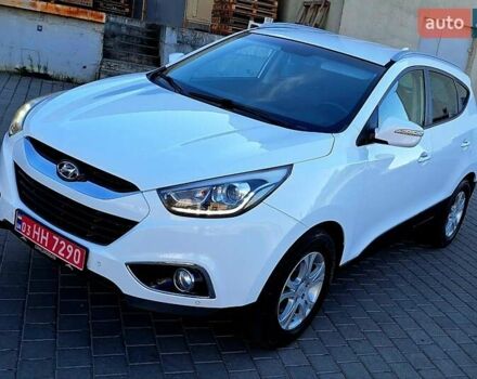 Белый Хендай их35, объемом двигателя 2 л и пробегом 200 тыс. км за 14500 $, фото 7 на Automoto.ua