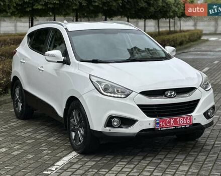 Белый Хендай их35, объемом двигателя 2 л и пробегом 193 тыс. км за 14850 $, фото 8 на Automoto.ua