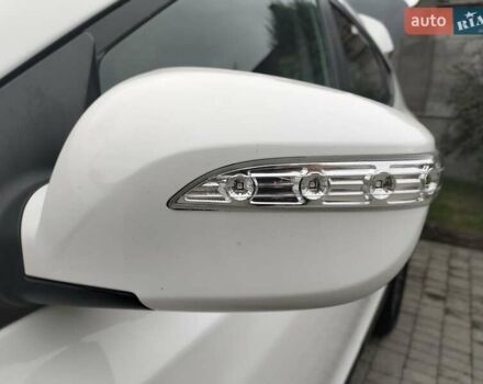 Белый Хендай их35, объемом двигателя 2 л и пробегом 234 тыс. км за 14950 $, фото 41 на Automoto.ua