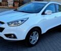 Белый Хендай их35, объемом двигателя 2 л и пробегом 200 тыс. км за 14800 $, фото 1 на Automoto.ua