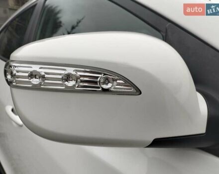 Белый Хендай их35, объемом двигателя 2 л и пробегом 234 тыс. км за 14950 $, фото 40 на Automoto.ua