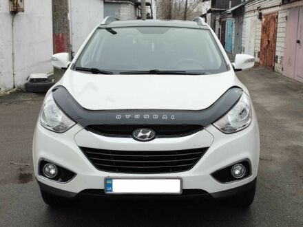 Білий Хендай іх35, об'ємом двигуна 2 л та пробігом 215 тис. км за 9900 $, фото 1 на Automoto.ua