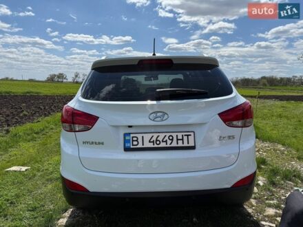 Білий Хендай іх35, об'ємом двигуна 2 л та пробігом 195 тис. км за 11700 $, фото 1 на Automoto.ua