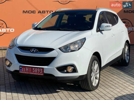 Хендай их35 2011 в Ровно на Automoto.ua Белый Хендай их35, объемом двигателя 2 л и пробегом 235 тыс. км за 10600 $, фото 1 на Automoto.ua