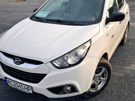 Білий Хендай іх35, об'ємом двигуна 1.7 л та пробігом 217 тис. км за 11500 $, фото 1 на Automoto.ua
