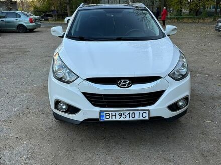 Хендай іх35 2011 у Одесі на Automoto.ua Білий Хендай іх35, об'ємом двигуна 20 л та пробігом 194 тис. км за 12900 $, фото 1 на Automoto.ua