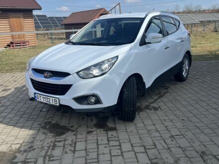 Белый Хендай их35, объемом двигателя 1.7 л и пробегом 1 тыс. км за 9800 $, фото 1 на Automoto.ua