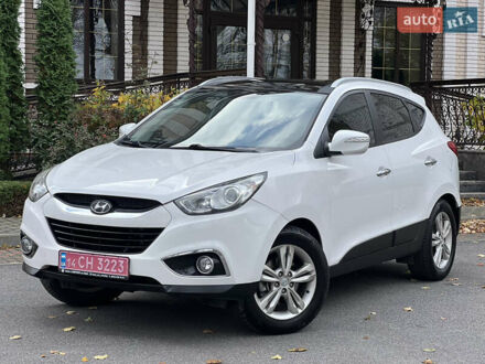 Хендай их35 2012 в Виннице на Automoto.ua Белый Хендай их35, объемом двигателя 2 л и пробегом 172 тыс. км за 14900 $, фото 1 на Automoto.ua