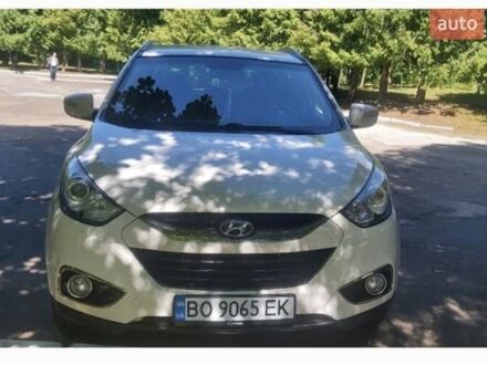 Хендай их35 2012 в Трускавце на Automoto.ua Белый Хендай их35, объемом двигателя 1.7 л и пробегом 220 тыс. км за 12900 $, фото 1 на Automoto.ua
