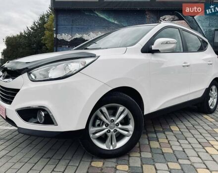 Белый Хендай их35, объемом двигателя 0 л и пробегом 187 тыс. км за 11650 $, фото 1 на Automoto.ua