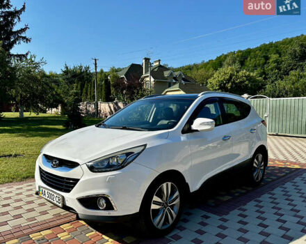 Білий Хендай іх35, об'ємом двигуна 2 л та пробігом 144 тис. км за 16000 $, фото 1 на Automoto.ua