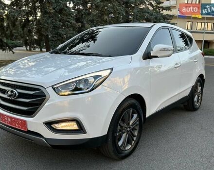 Білий Хендай іх35, об'ємом двигуна 2 л та пробігом 170 тис. км за 14750 $, фото 1 на Automoto.ua